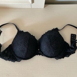 Frederick’s of Hollywood - Bra - 34D